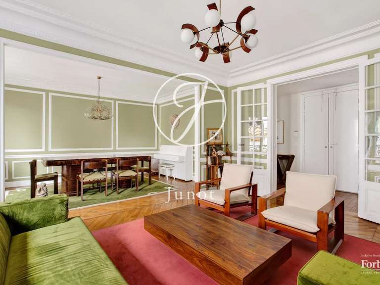 Appartement Paris 9e - 3 chambres - 96m²