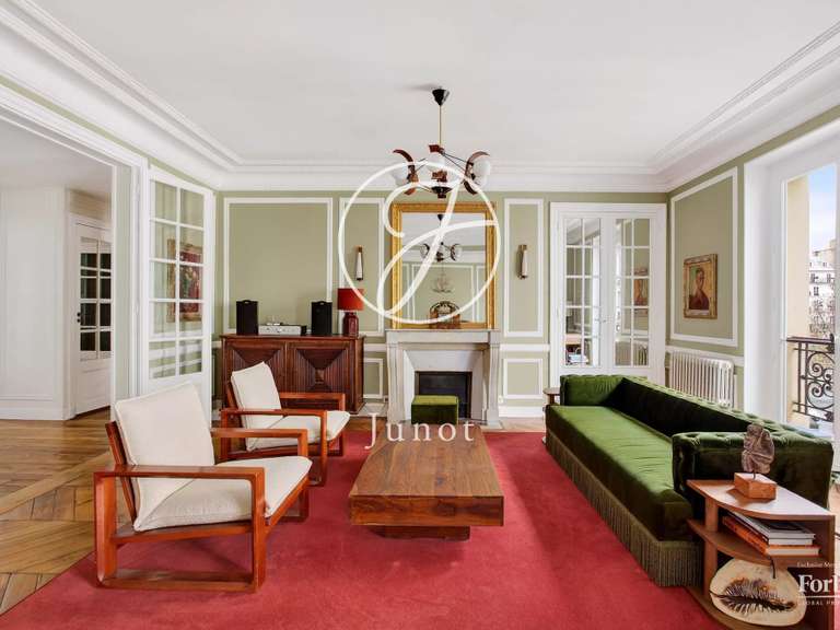 Appartement Paris 9e - 3 chambres - 96m²