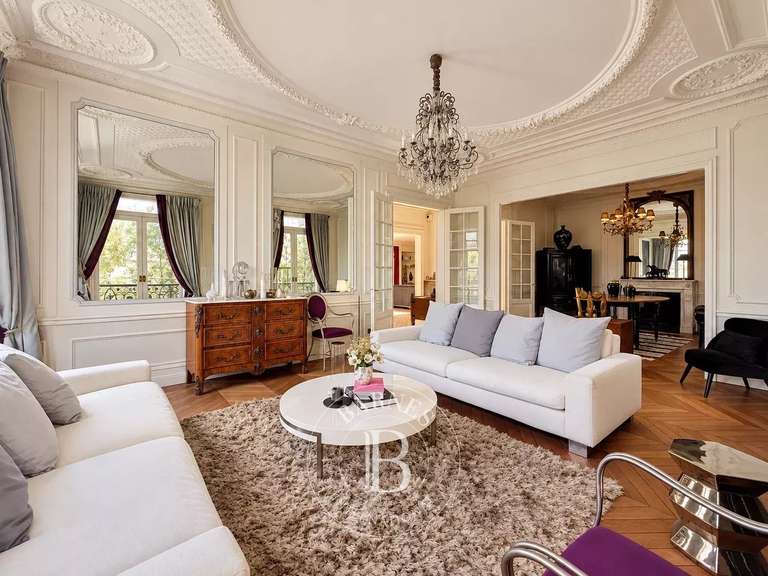 Maison Le Perreux-sur-Marne - 6 chambres - 323m²