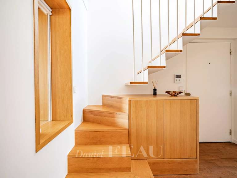 Appartement Paris 7e - 2 chambres - 160m²