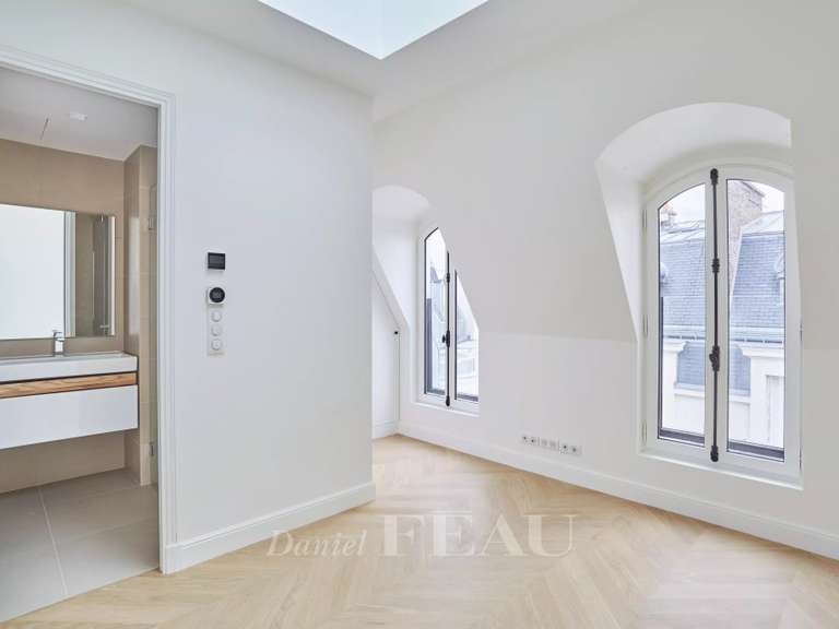 Appartement Paris 16e - 4 chambres - 286m²