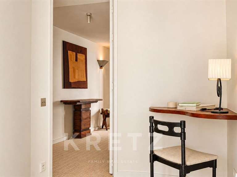 Appartement Paris 7e - 4 chambres - 136m²