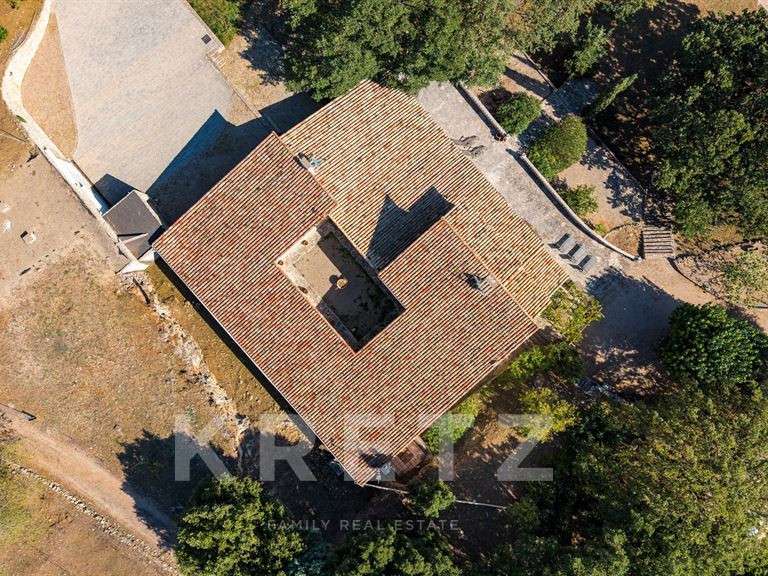 Maison Claviers - 9 chambres - 382m²