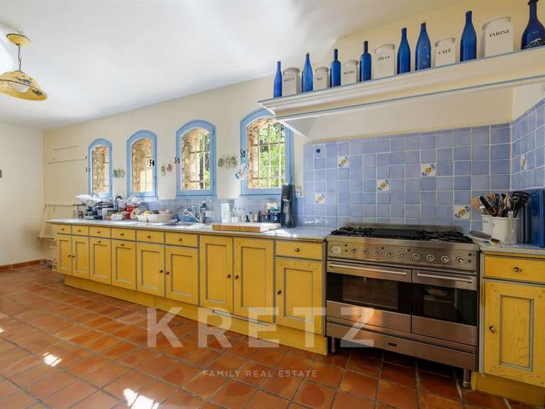 Maison Claviers - 9 chambres - 382m²