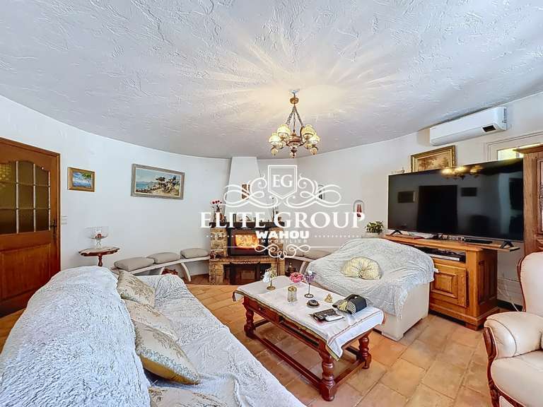 Maison Mougins - 5 chambres - 187m²