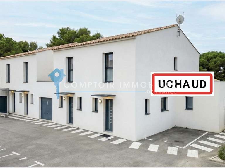 Maison Uchaud - 10 chambres - 304m²
