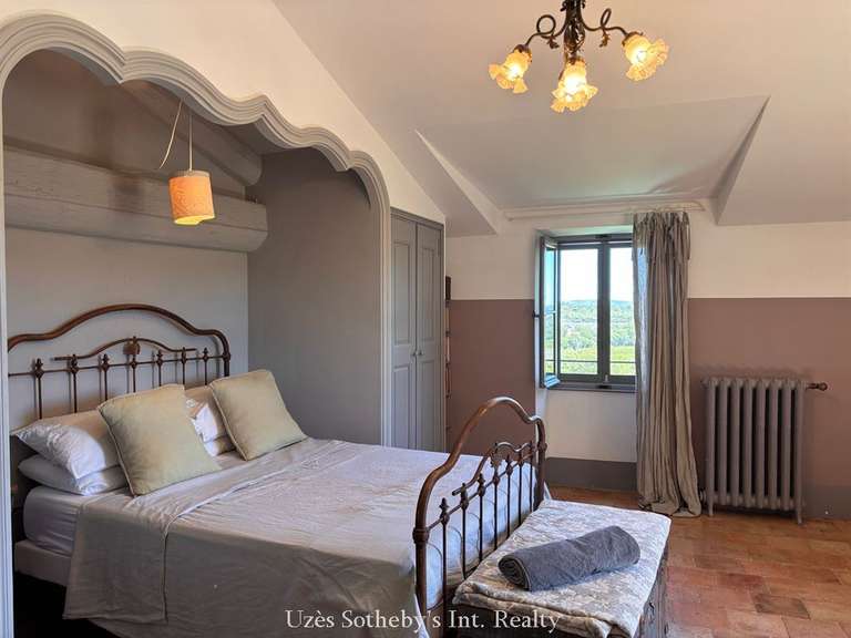 Maison Uzès - 6 chambres - 342m²