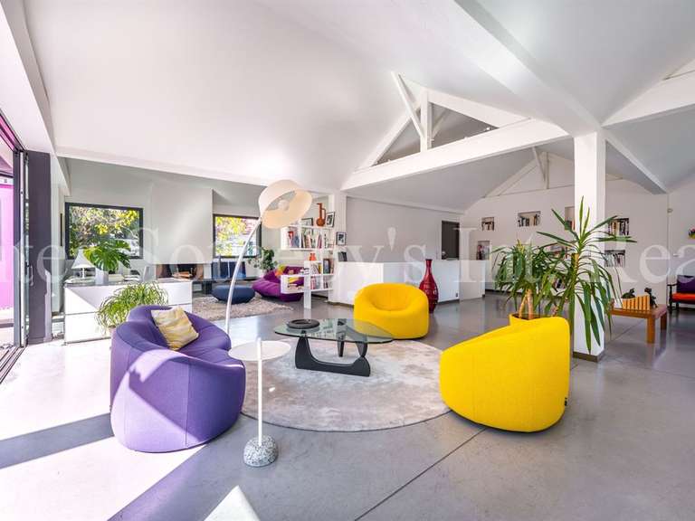 Maison Nantes - 3 chambres - 335m²