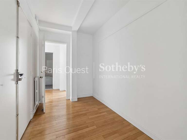 Appartement Paris 16e - 2 chambres - 95m²