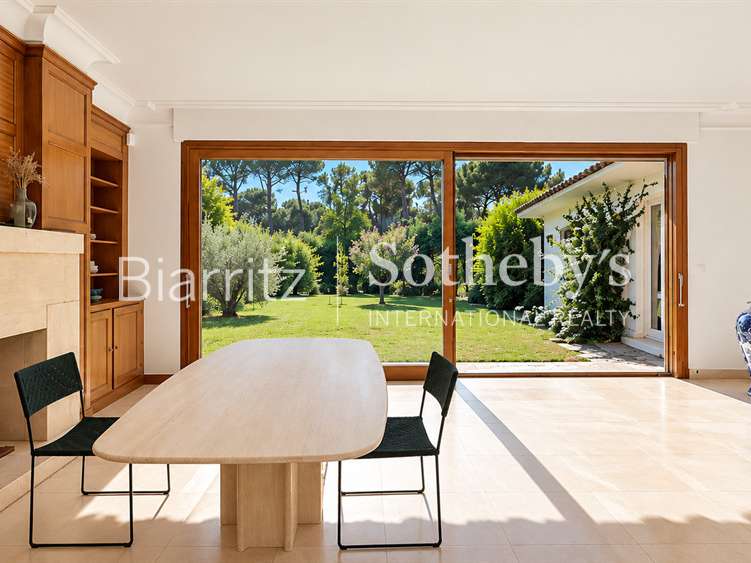 Maison Anglet - 3 chambres - 200m²