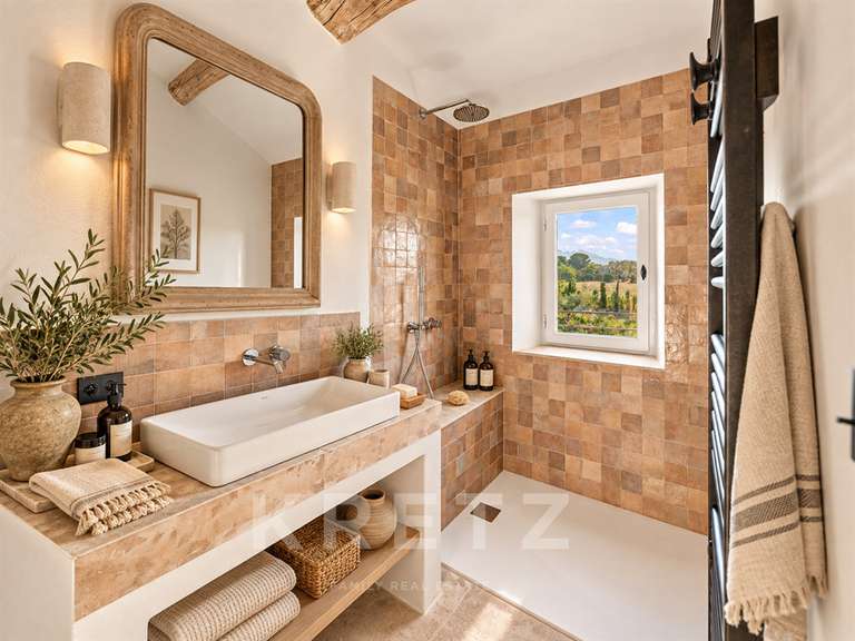 Maison Eygalières - 5 chambres - 250m²