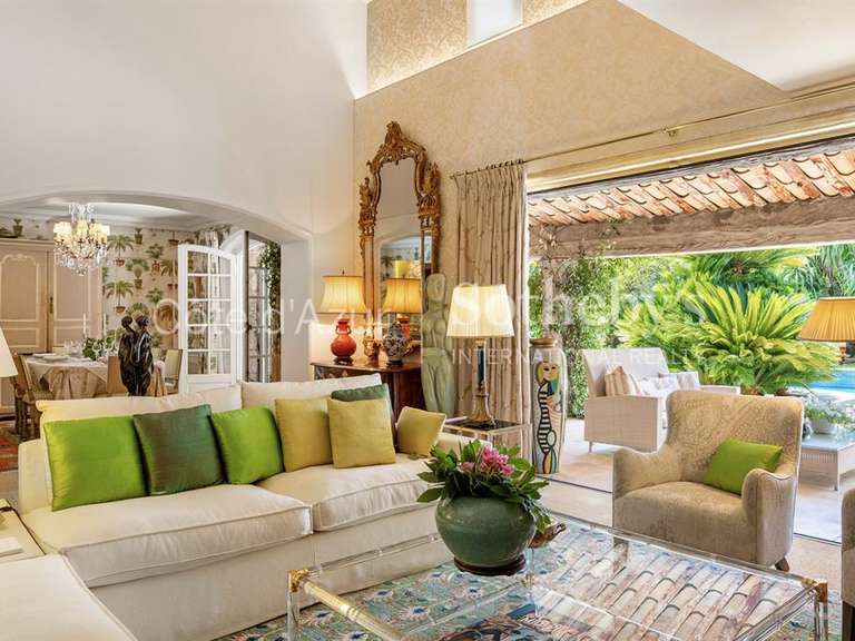 Maison Mougins - 6 chambres - 214m²