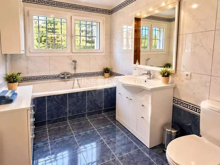 Maison Mougins - 3 chambres - 143m²