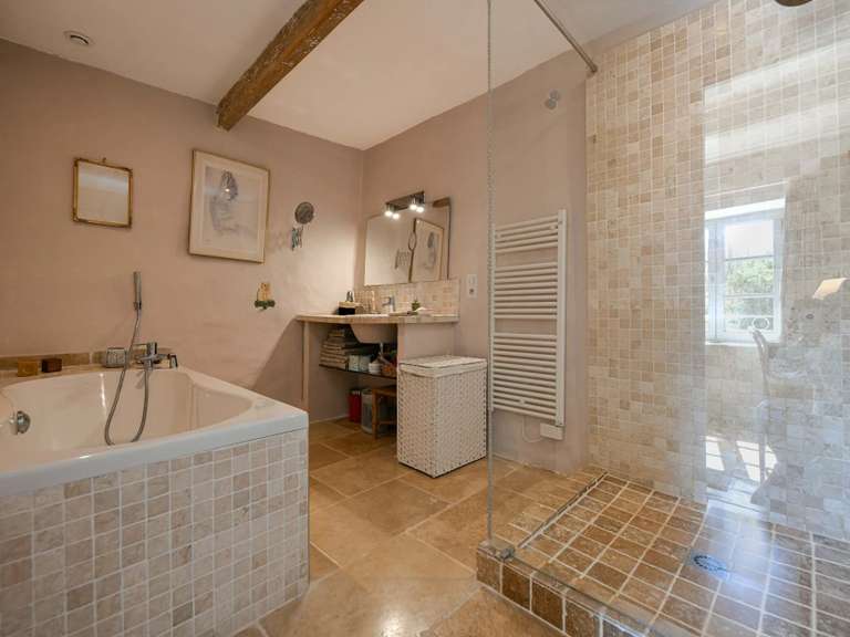 Propriété Uzès - 4 chambres - 284m²