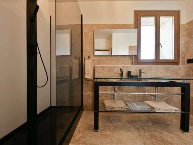 Propriété Uzès - 6 chambres - 395m²