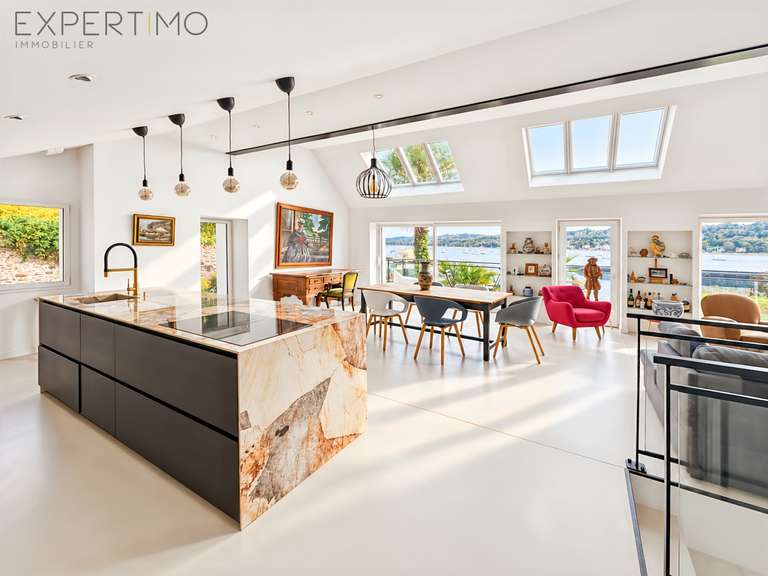 Maison Le Relecq-Kerhuon - 4 chambres - 243m²
