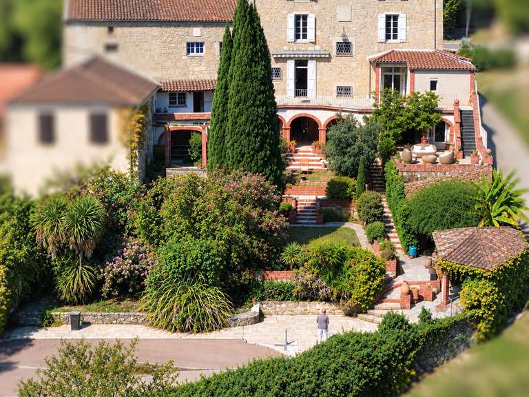 Maison Prayssas - 6 chambres - 320m²