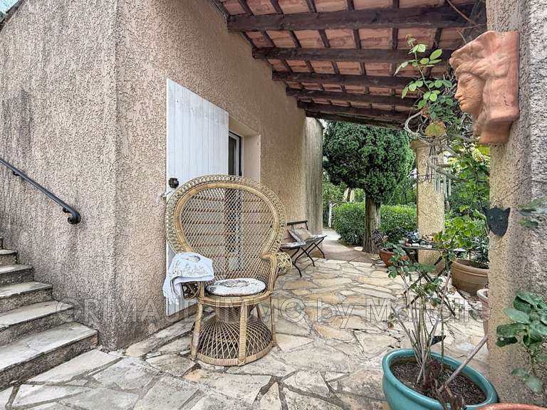 Villa La Garde-Freinet - 4 chambres - 128m²