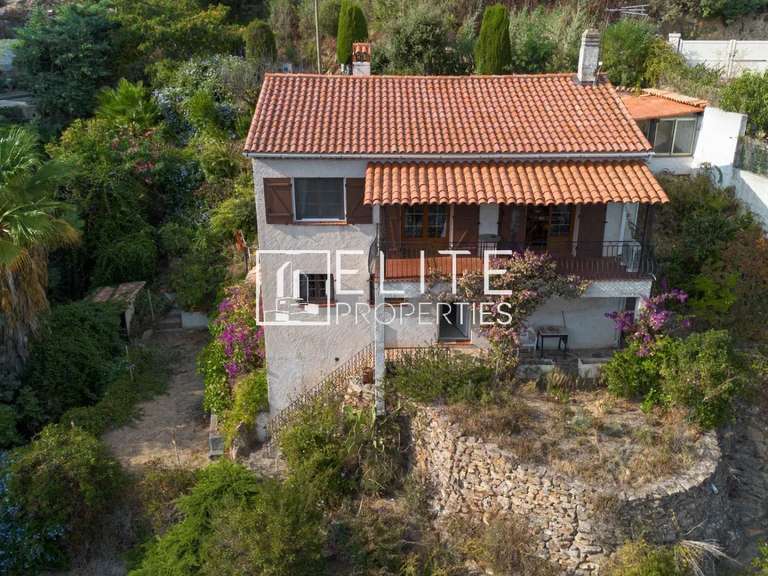 House Mandelieu-la-Napoule - 3 bedrooms - 147m²