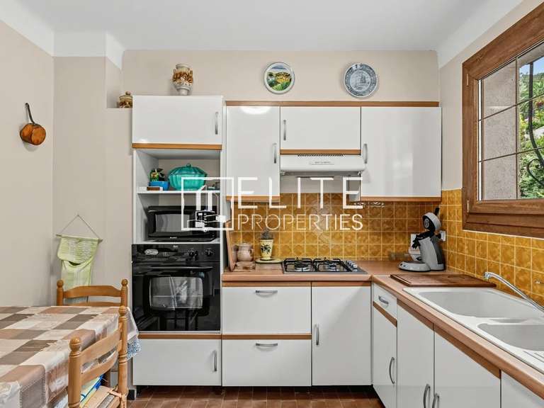 House Mandelieu-la-Napoule - 3 bedrooms - 147m²