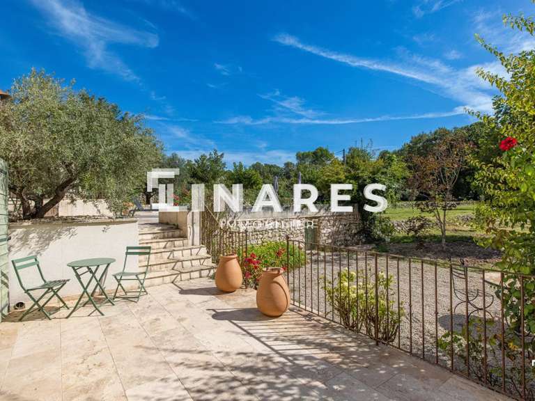 Maison Saint-Cannat - 5 chambres - 220m²