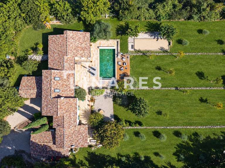 Maison Saint-Cannat - 5 chambres - 220m²