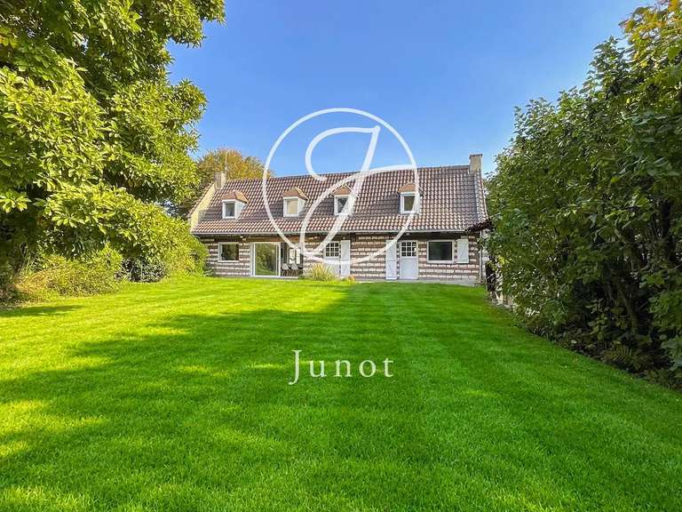Maison Sailly-lez-Lannoy - 5 chambres - 175m²