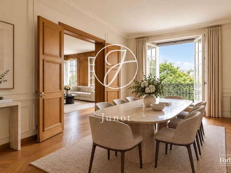Apartment Paris 17e - 4 bedrooms - 249m²