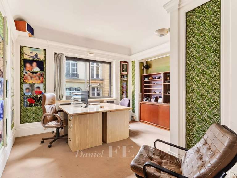 Apartment Paris 17e - 6 bedrooms - 318m²
