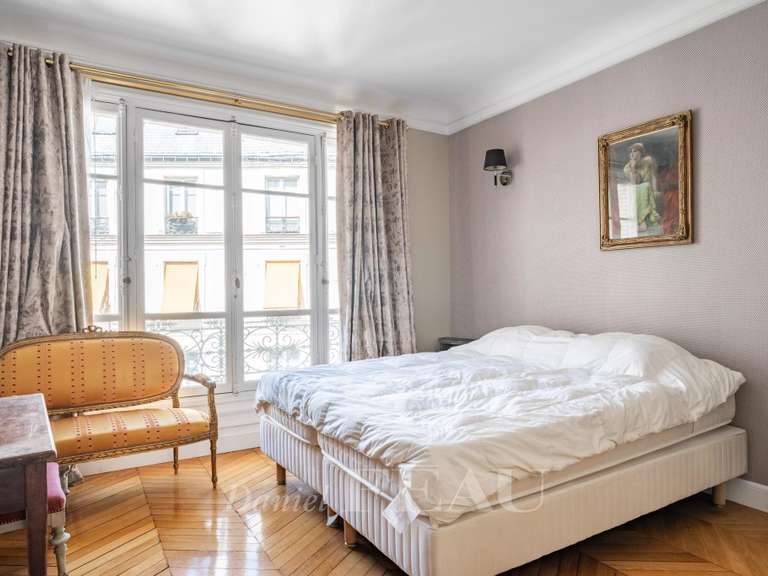 Appartement Paris 17e - 3 chambres - 149m²