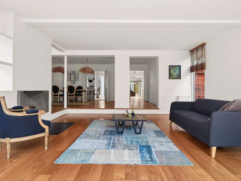 Maison Rueil-Malmaison - 5 chambres - 336m²