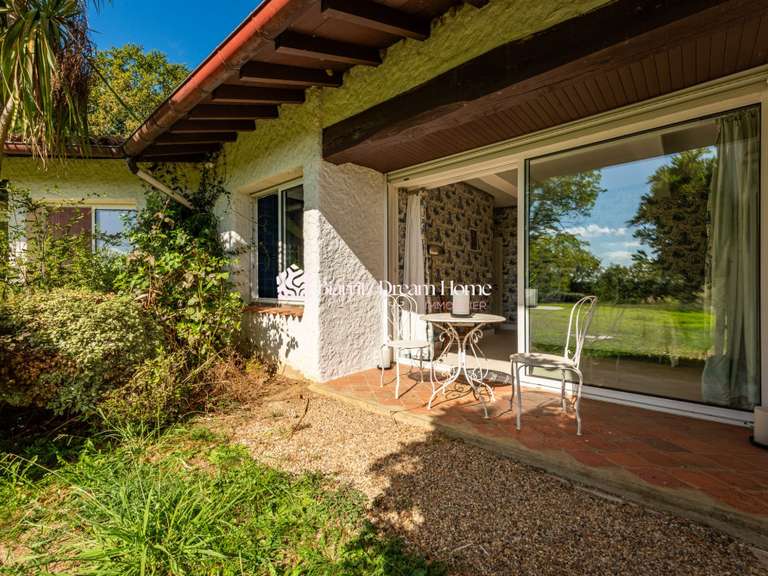 Maison Saint-Martin-de-Seignanx - 8 chambres - 703m²