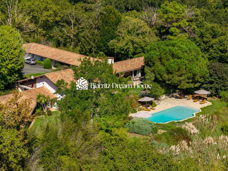 Maison Saint-Martin-de-Seignanx - 8 chambres - 703m²