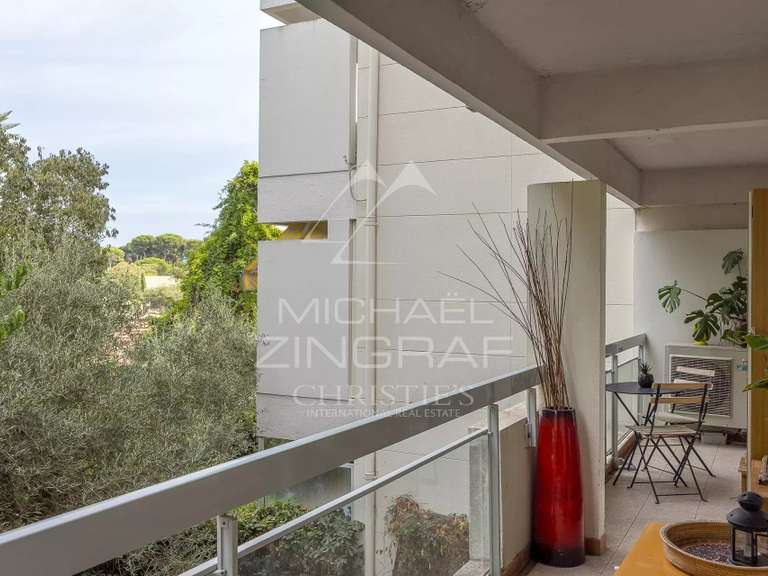 Apartment Cap-d-antibes - 2 bedrooms - 67m²