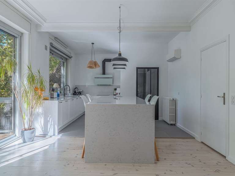 Appartement Lyon 6e - 3 chambres - 129m²