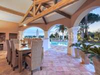 Vente maison 11 pièces