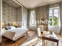 Vente maison 13 pièces