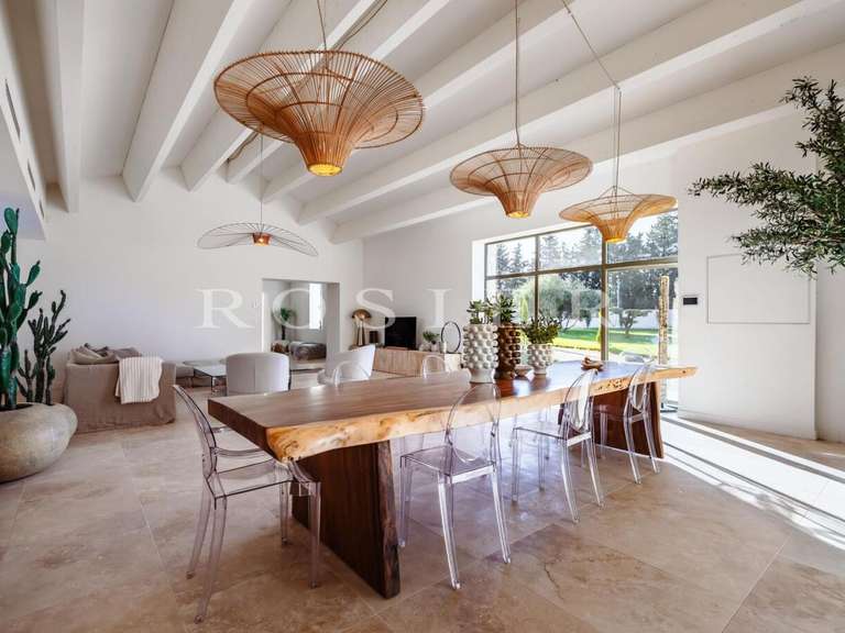Villa Pernes-les-Fontaines - 6 chambres - 389m²