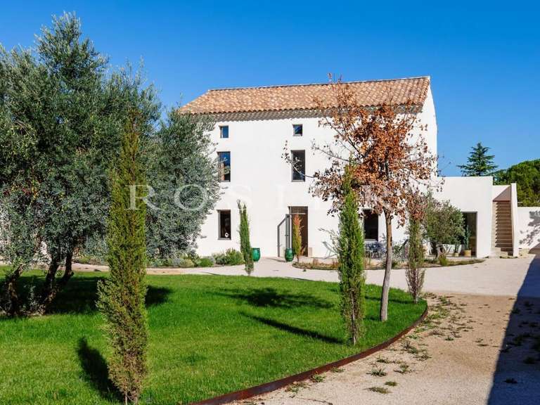 Villa Pernes-les-Fontaines - 6 chambres - 389m²