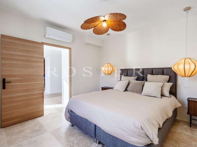 Villa Pernes-les-Fontaines - 6 chambres - 389m²