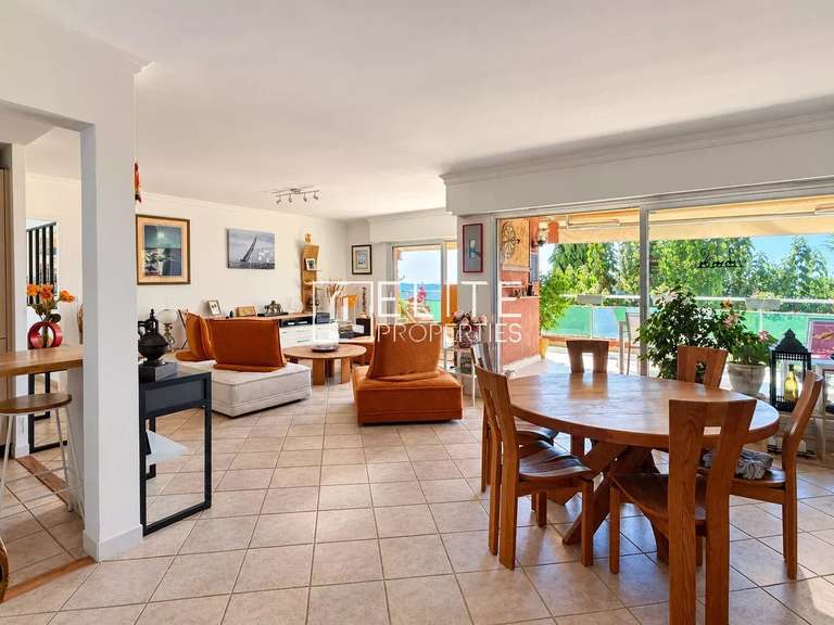 Apartment Grasse - 2 bedrooms - 138m²