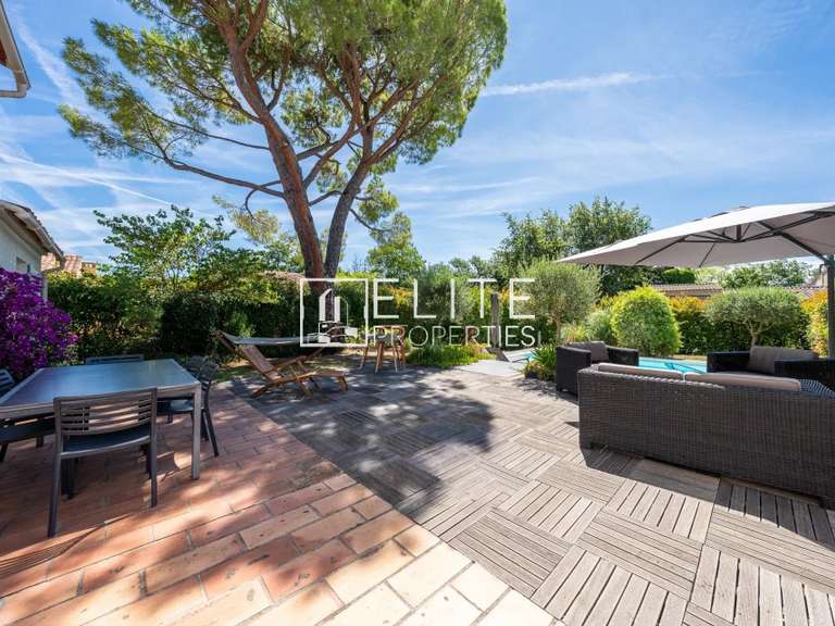 House Grasse - 4 bedrooms - 135m²