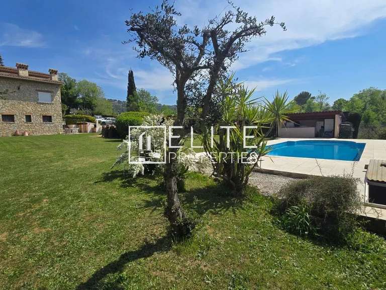 Maison Mouans-Sartoux - 5 chambres - 265m²