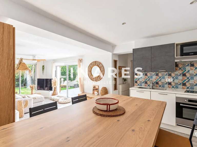Maison Marseille 12e - 4 chambres - 350m²