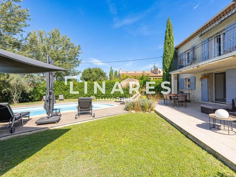 Maison Bouc-Bel-Air - 4 chambres - 161m²