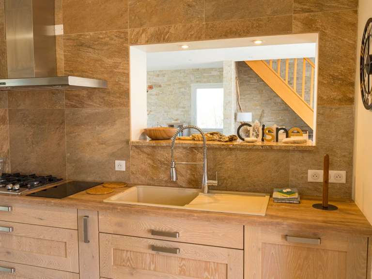 Villa Sainte-Lucie-de-Porto-Vecchio - 5 chambres - 230m²