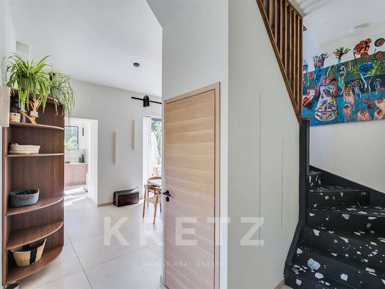 Maison Marseille 8e - 5 chambres - 250m²