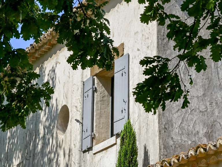 Propriété Uzès - 2 chambres - 200m²
