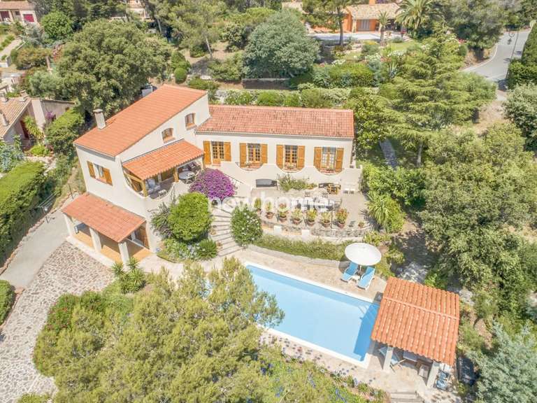 Maison avec Vue sur mer Saint-Raphaël - 4 chambres - 262m²