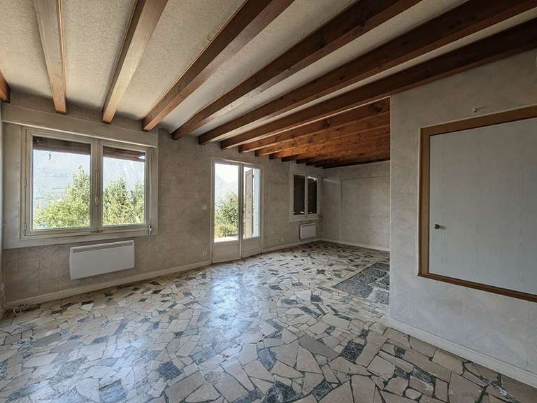 Maison Tresserve - 4 chambres - 130m²